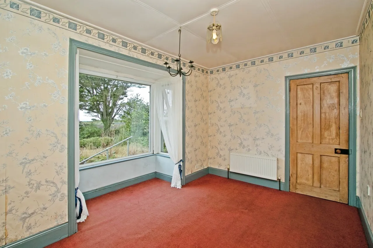 Main Road, Helston, TR13, photo 13