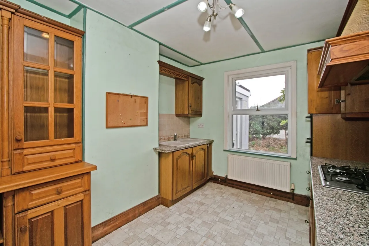 Main Road, Helston, TR13, photo 7
