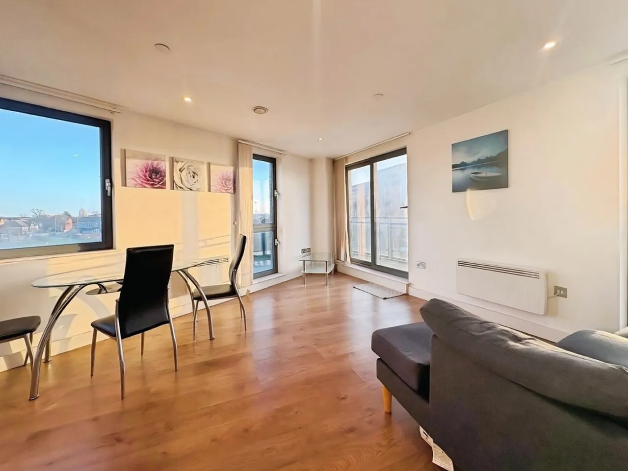 Echo Central Two, Cross Green Lane, photo 5