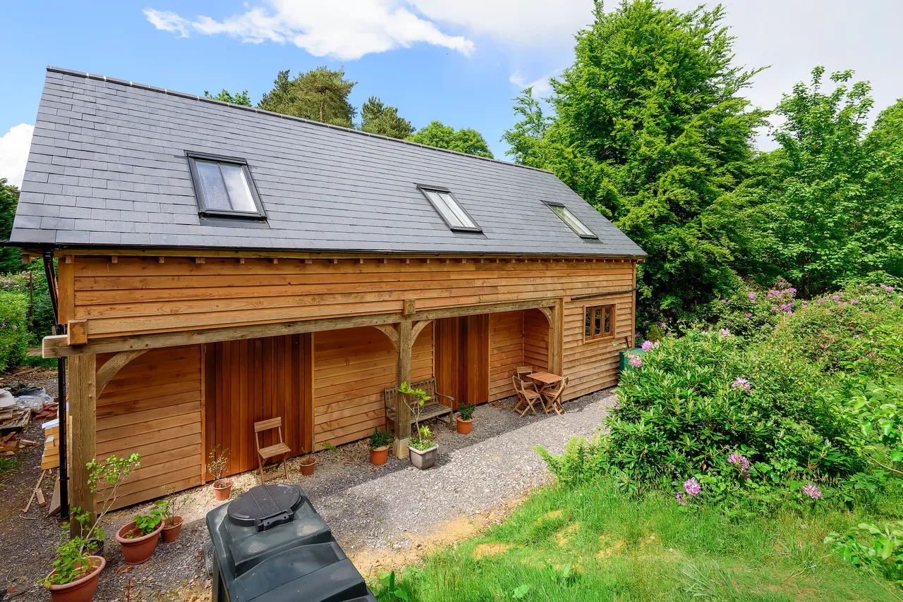 Farther Common, Hill Brow, GU33, photo 9