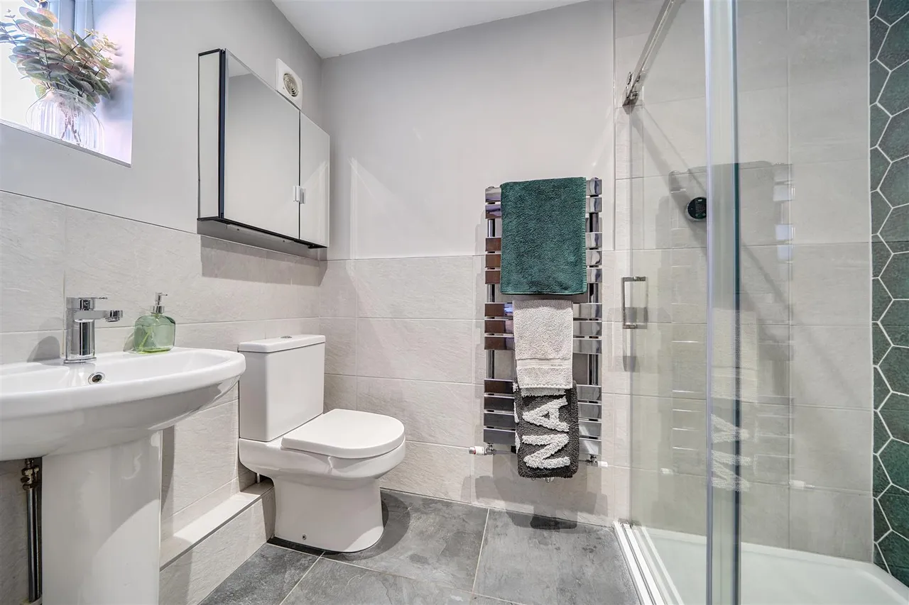 Warsash Road, Warsash, photo 15