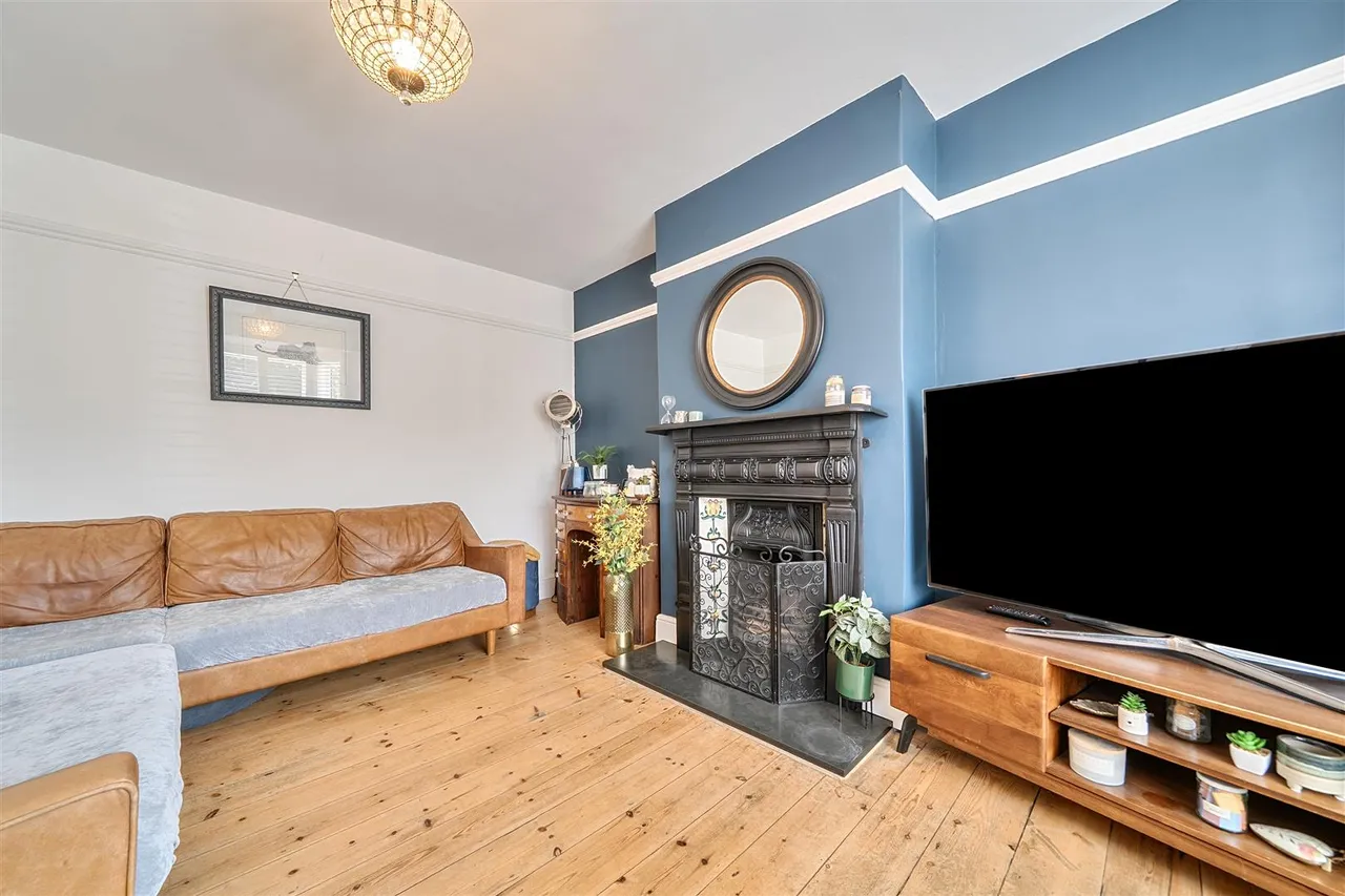 Warsash Road, Warsash, photo 6