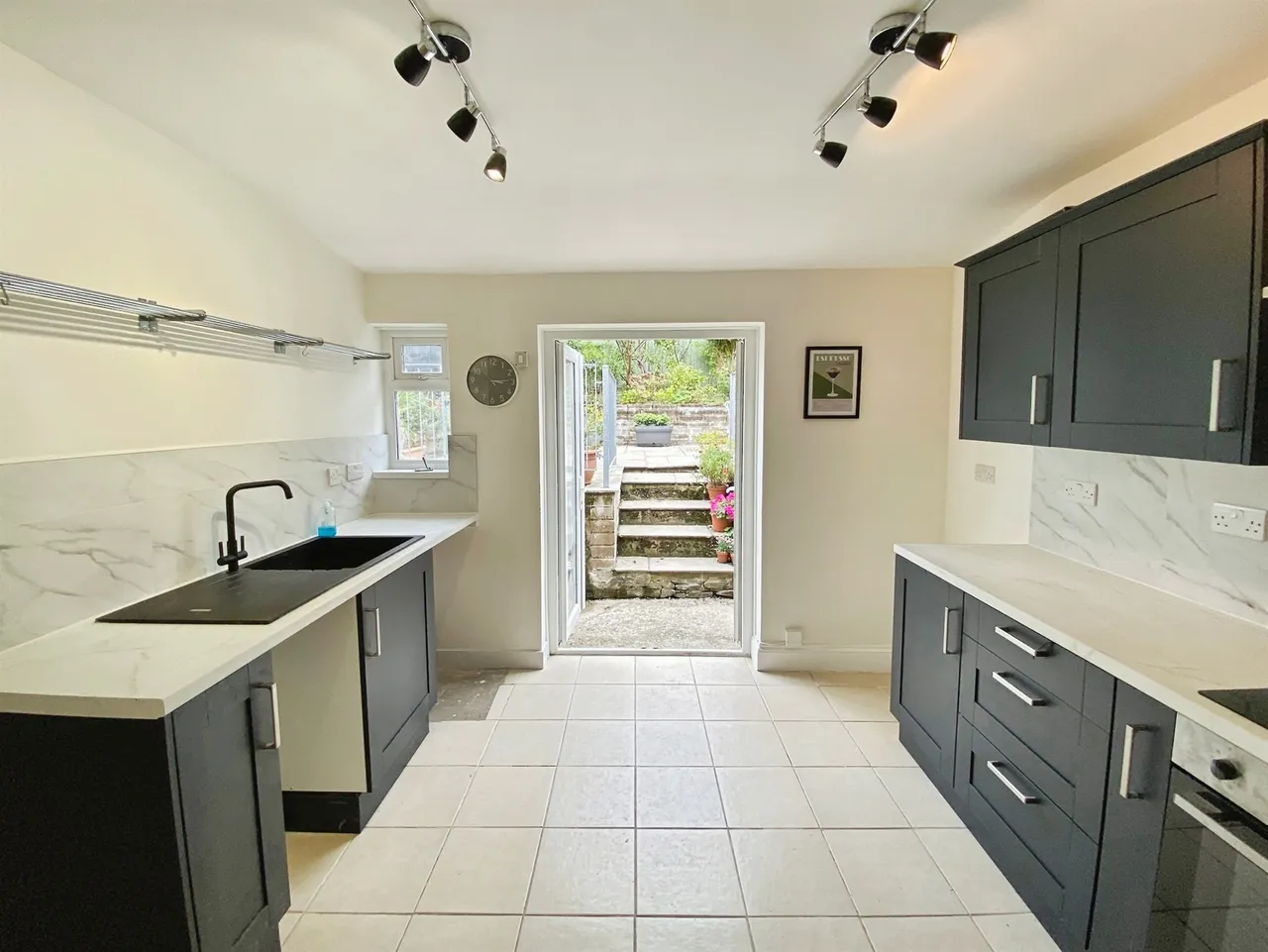 Ogwy Street, Bridgend, CF32, photo 8