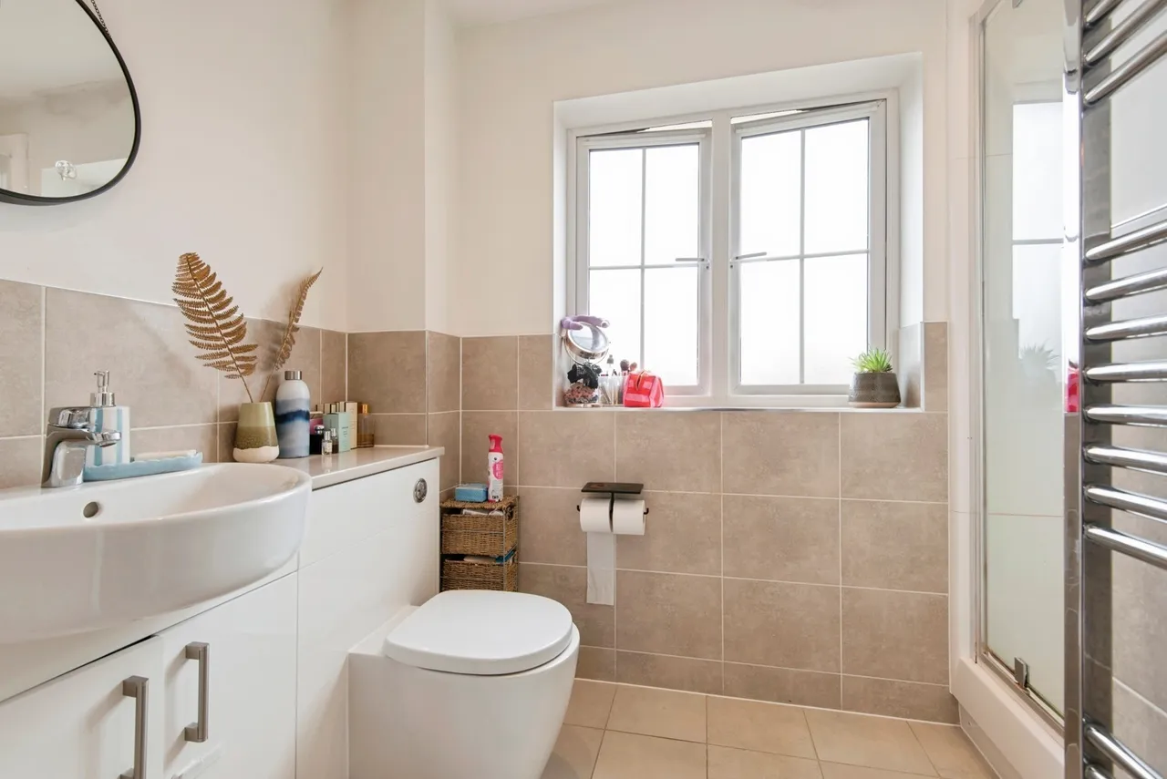 Arlesey Road, Henlow, Bedfordshire, SG16, photo 9