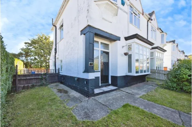 Reporto Avenue, Grimsby, DN32, photo 2