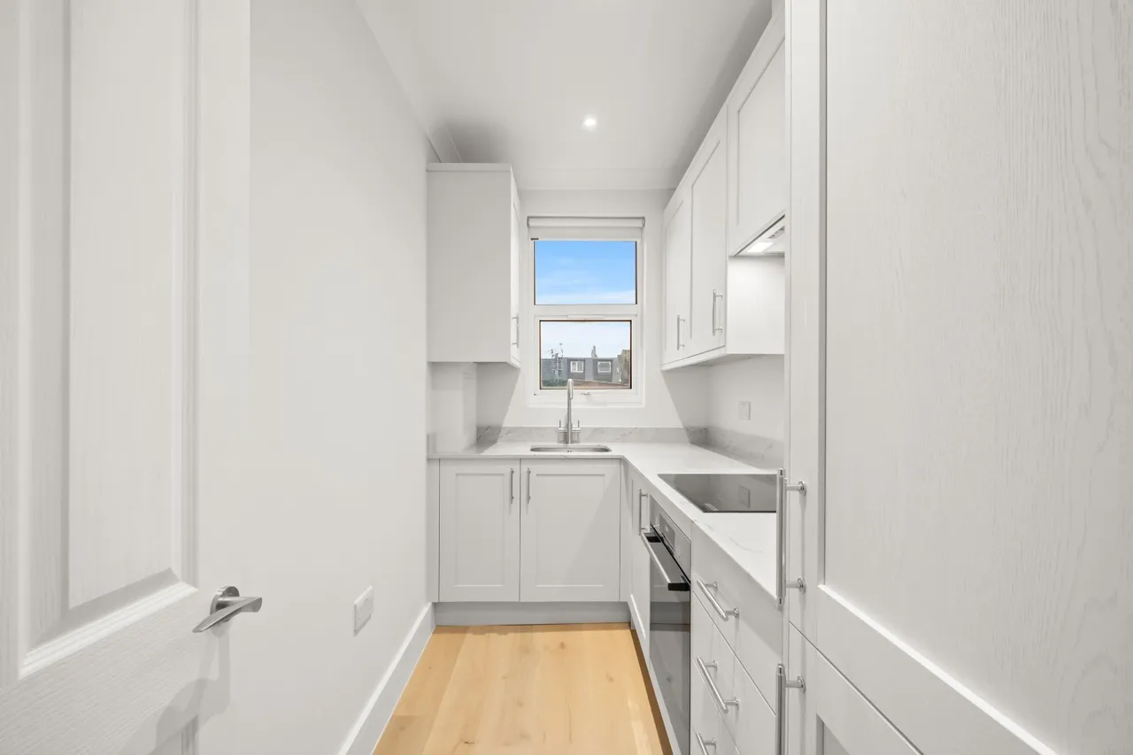 Loveridge Road, London, NW6, photo 6