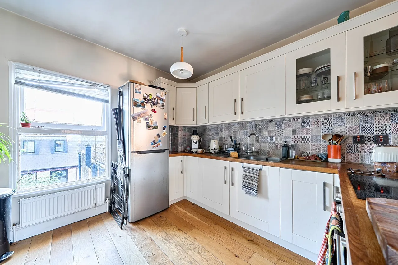 Vauxhall Grove, Vauxhall, SW8, photo 9