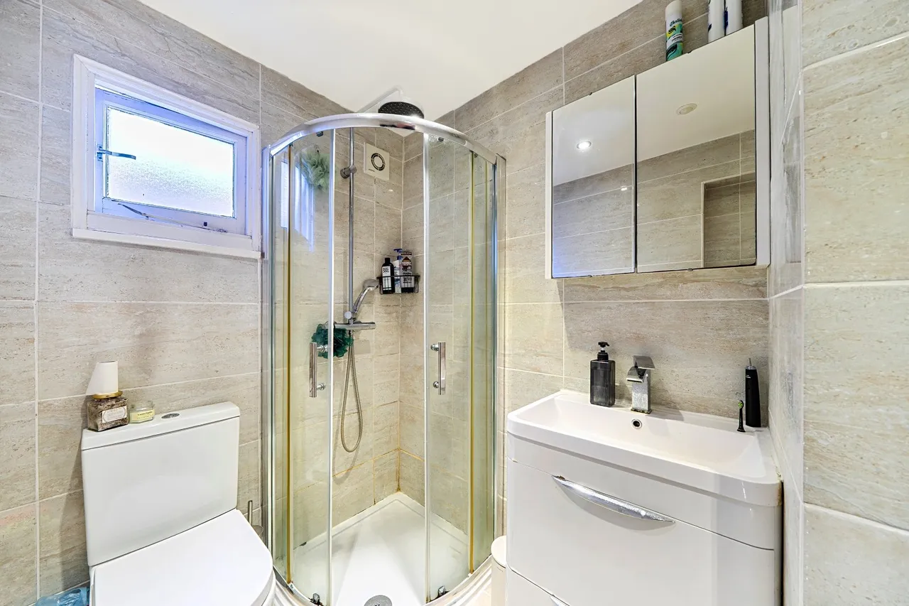 Vauxhall Grove, Vauxhall, SW8, photo 5