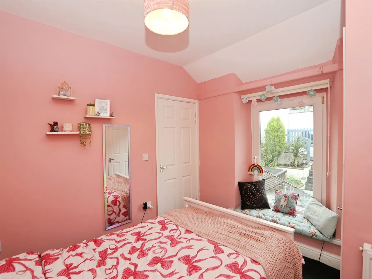 Merthyr Road, Pontypridd, CF37, photo 15