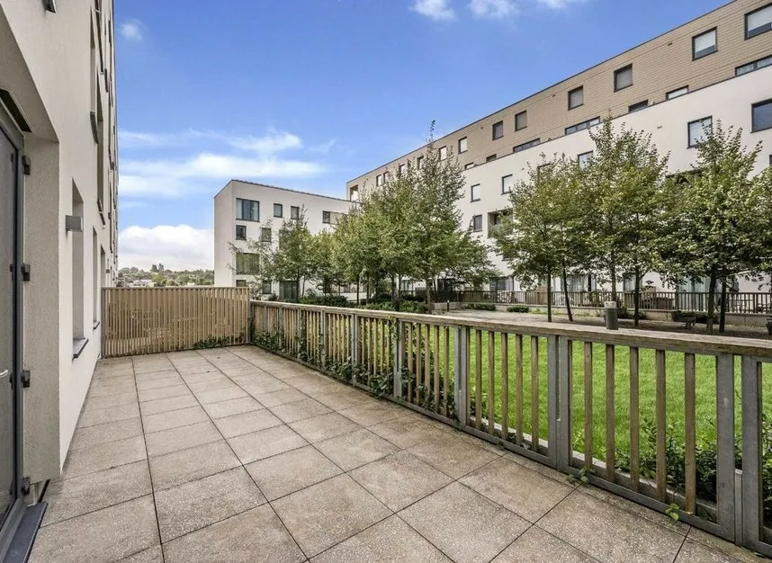 Capitol Way, Colindale, NW9, photo 4