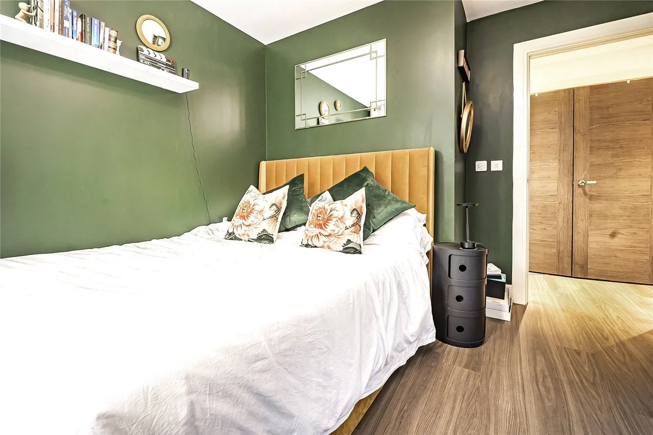 Lion Wharf Road, Old Isleworth, TW7, photo 9