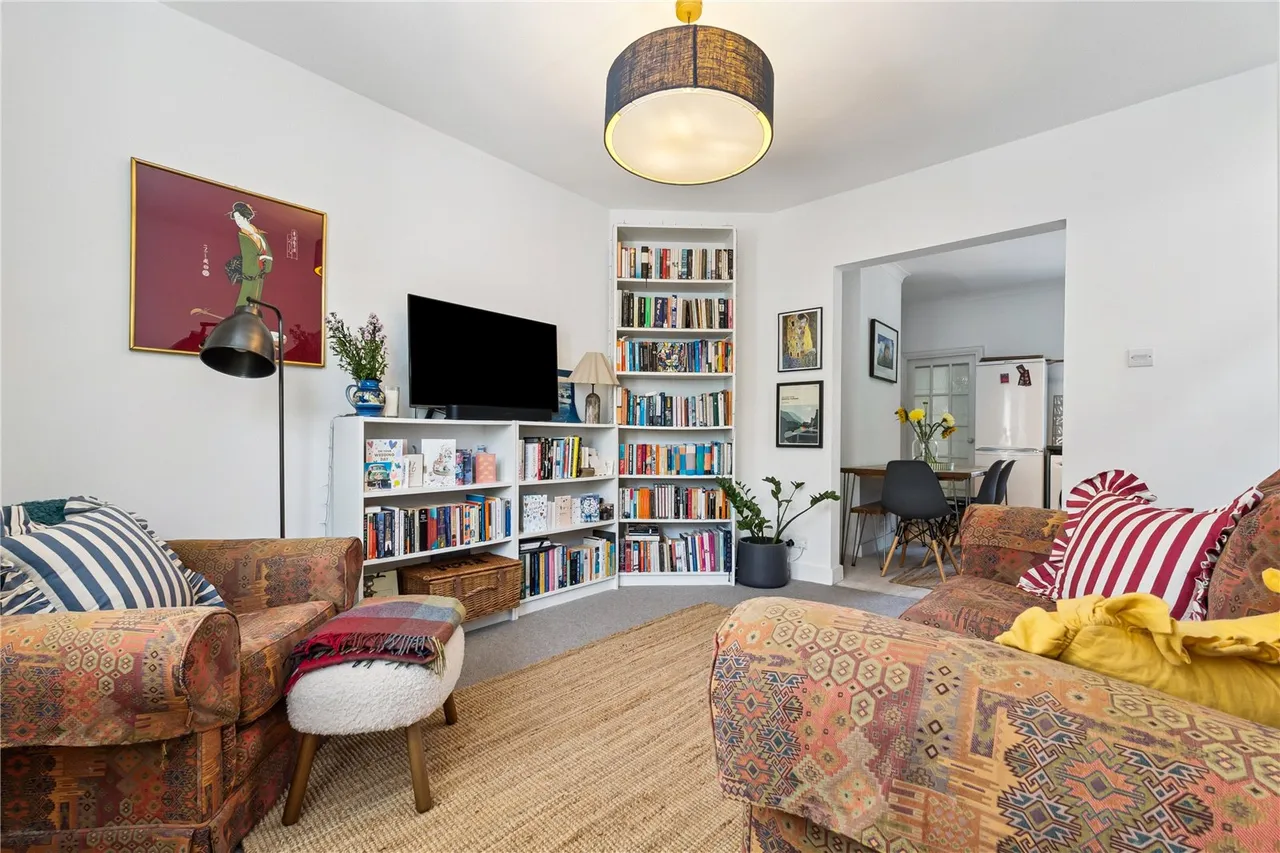 Limes Avenue, Barnes, SW13, photo 4
