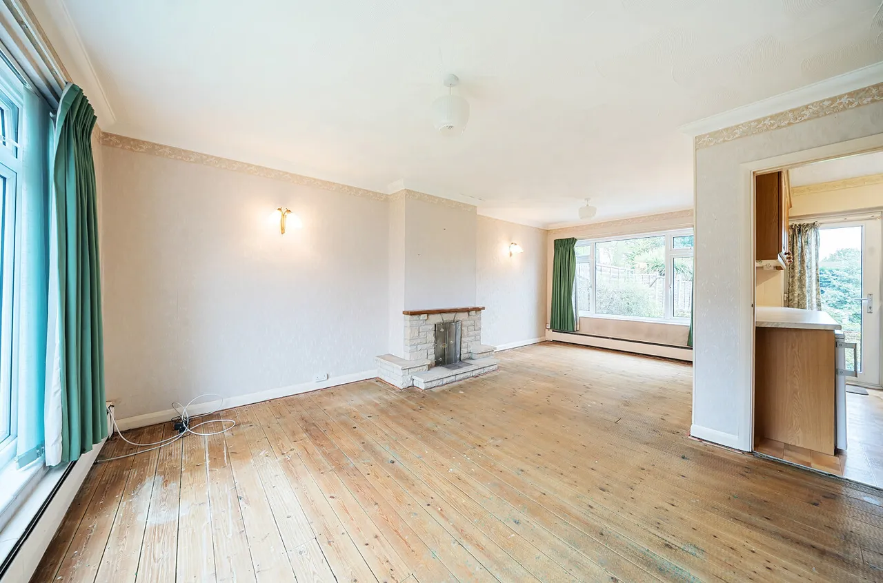 Le Marchant Road, Frimley, Camberley, Surrey, GU16 8RN, photo 4