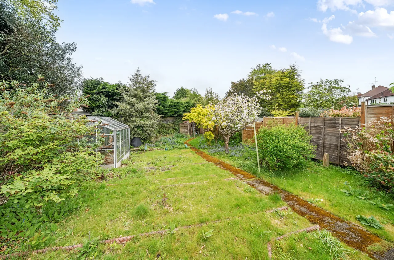 Le Marchant Road, Frimley, Camberley, Surrey, GU16 8RN, photo 14