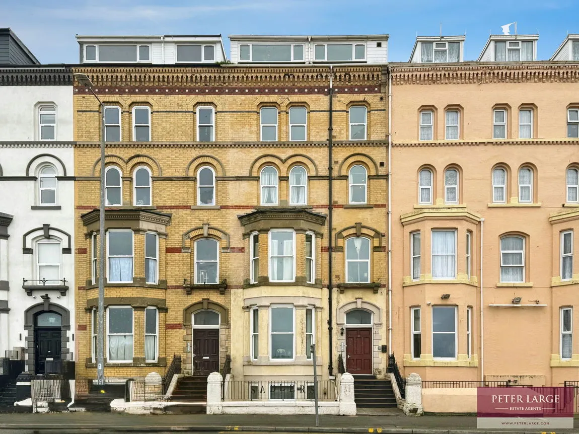 East Parade, Rhyl, Denbighshire, LL18 3AG, photo 11
