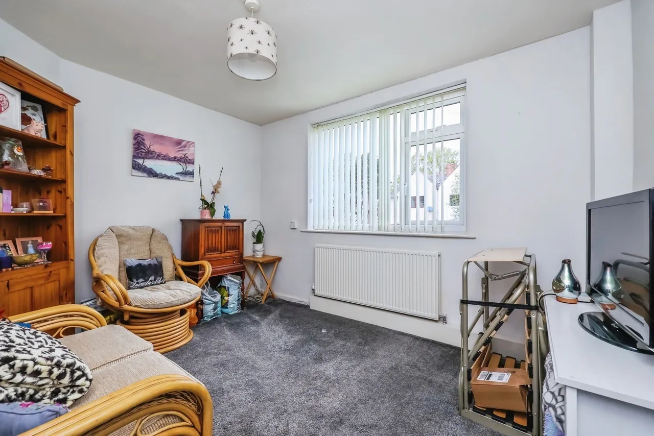 Farfield Avenue, Beeston, Nottingham, Nottinghamshire, NG9, photo 5