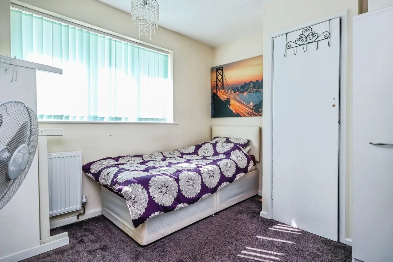 Farfield Avenue, Beeston, Nottingham, Nottinghamshire, NG9, photo 8