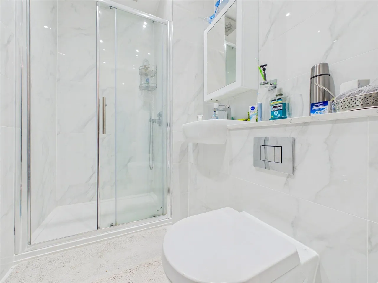 High Road, Ickenham, UB10, photo 9