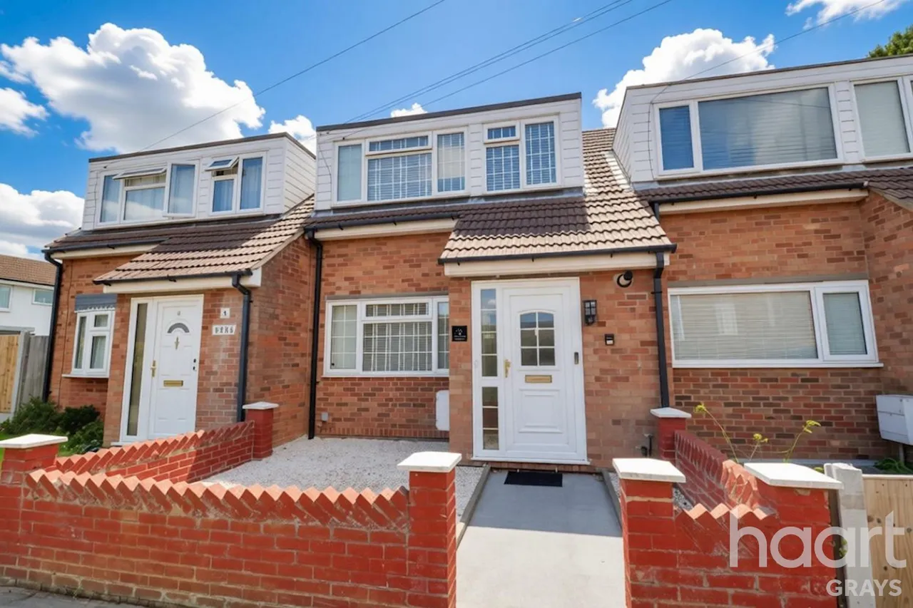 Orwell, East Tilbury, RM18, photo 2