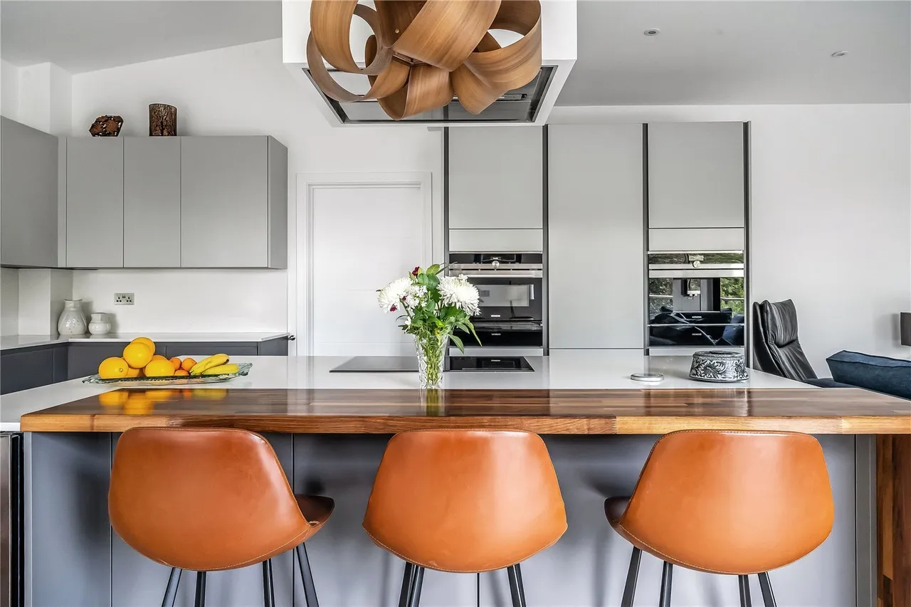 Wray Lane, Reigate, RH2, photo 8