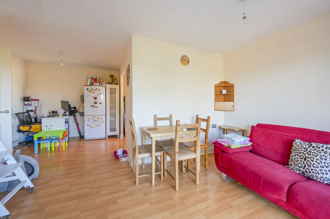 13 Atelier Court North, 42 Leven Road, London, photo 5