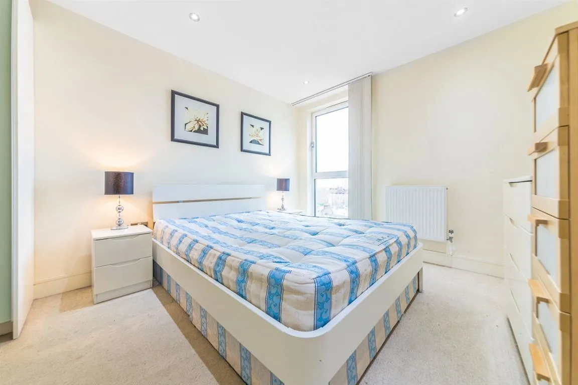 Paxton Point, Greenwich High Road, London, photo 8