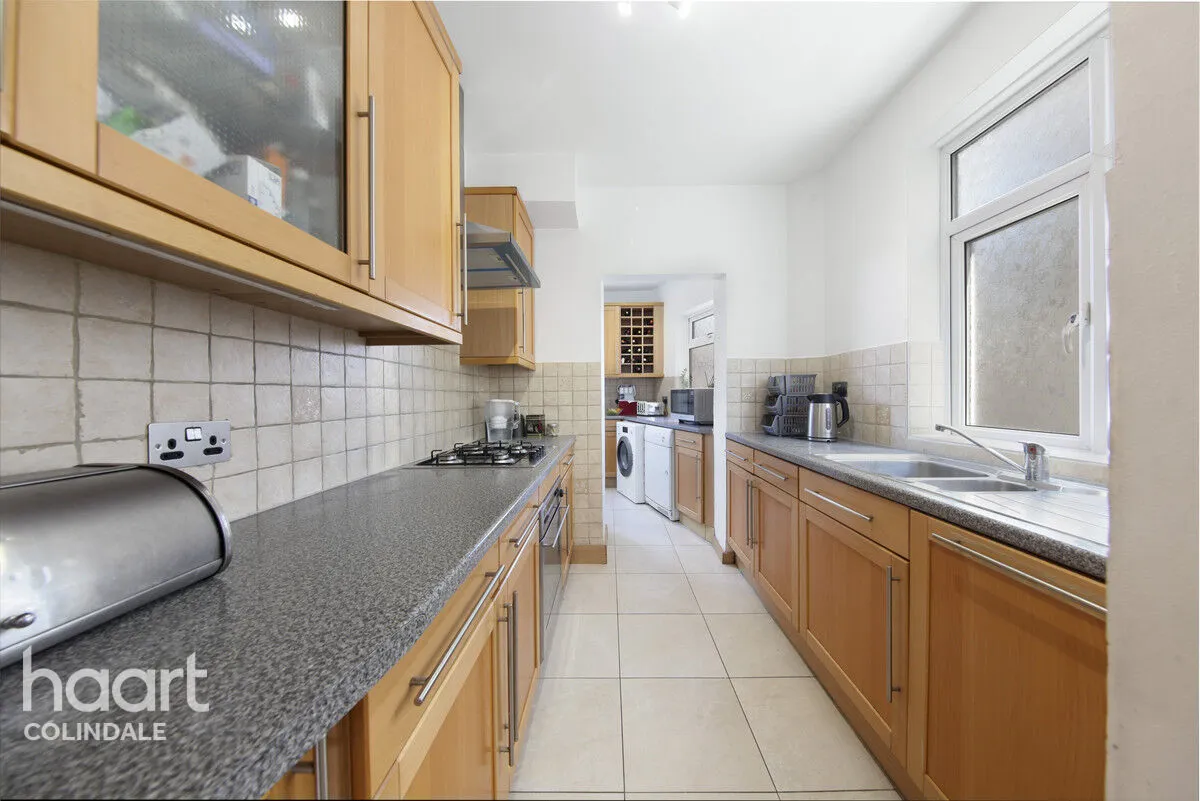 Hall Lane, NW4, photo 10