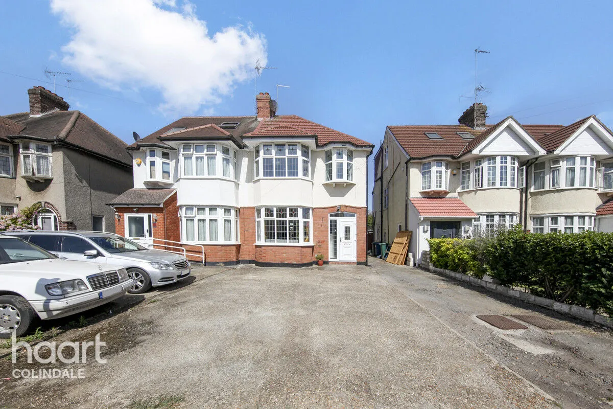 3 bed house for sale, Hall Lane, NW4