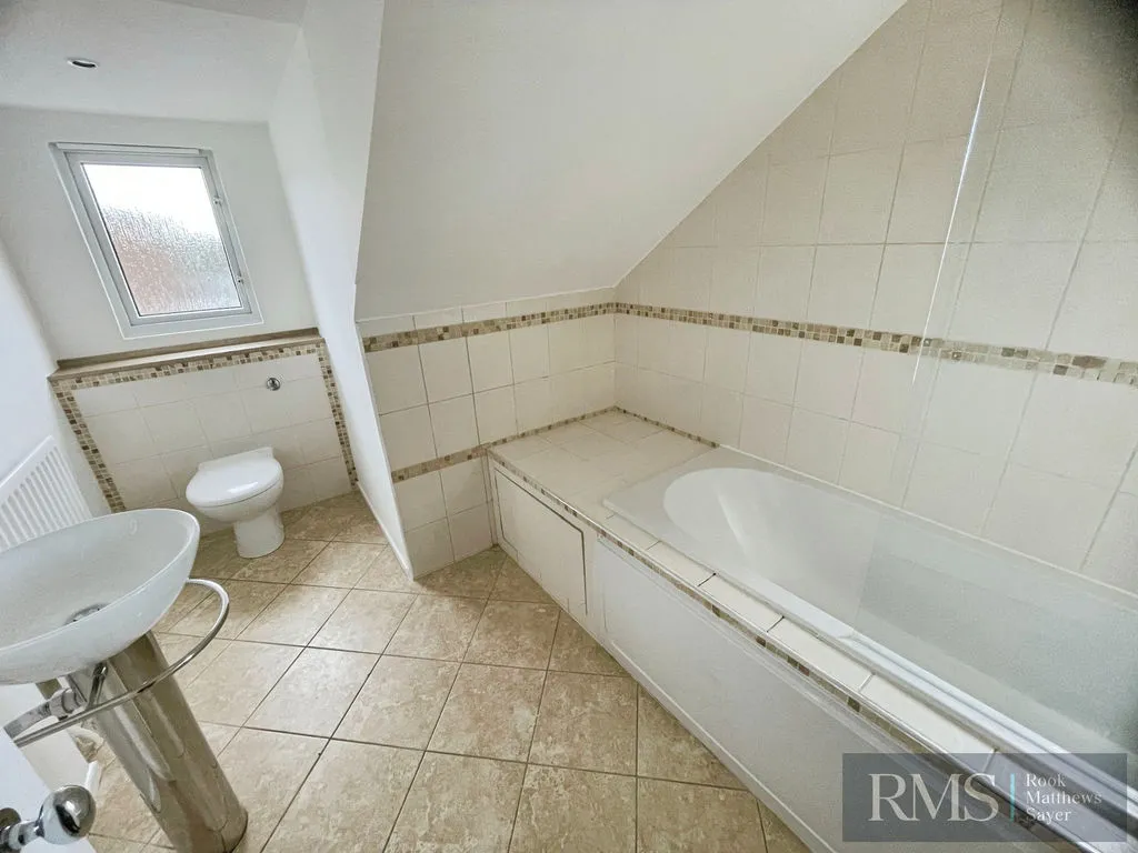 Newcastle Upon Tyne NE2 2RP, NE2, photo 6