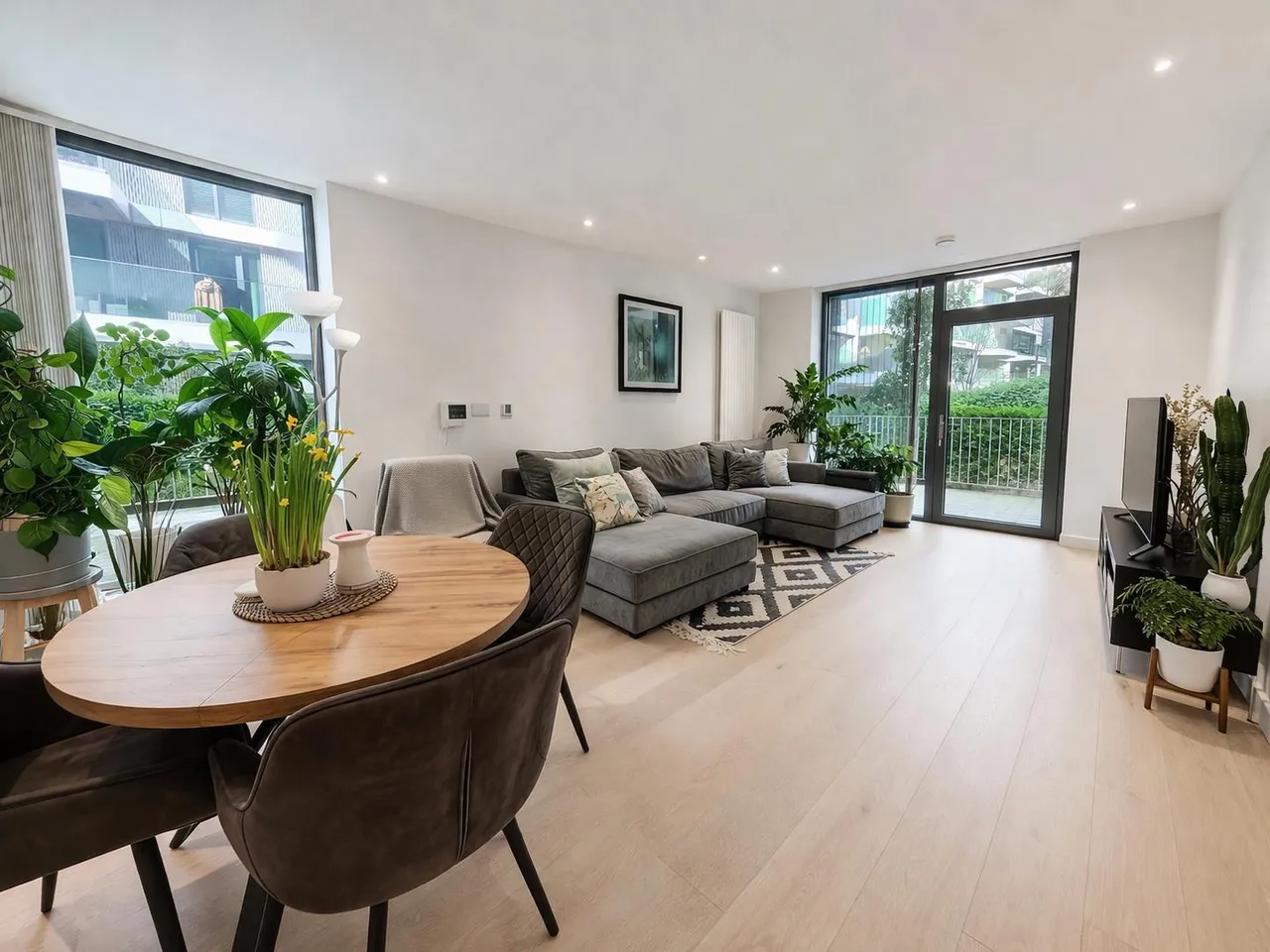 Flotilla House, Royal Wharf, E16, photo 2