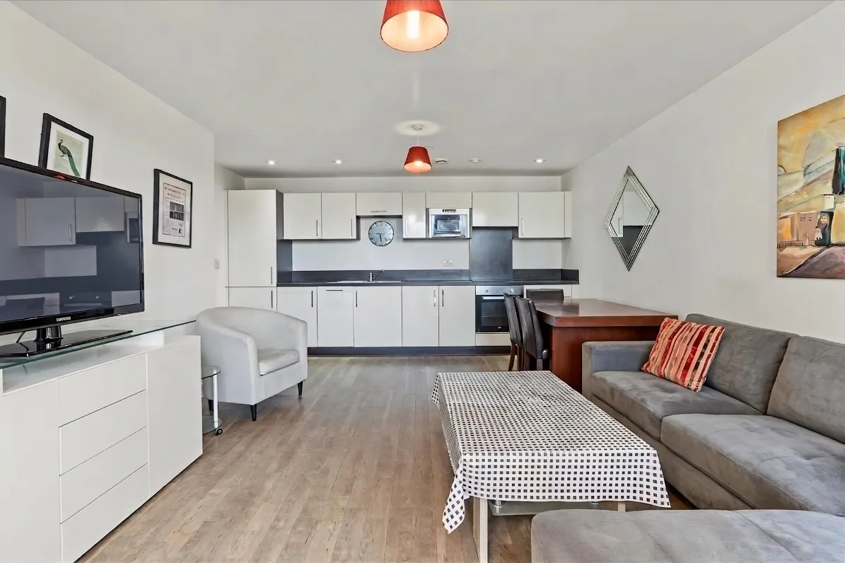 2 bed flat for sale, Elmira Street, London, SE13
