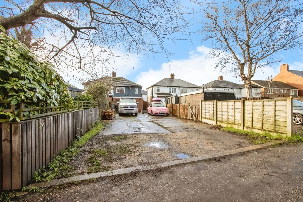 Balne Lane, Wakefield, West Yorkshire, WF2, photo 5
