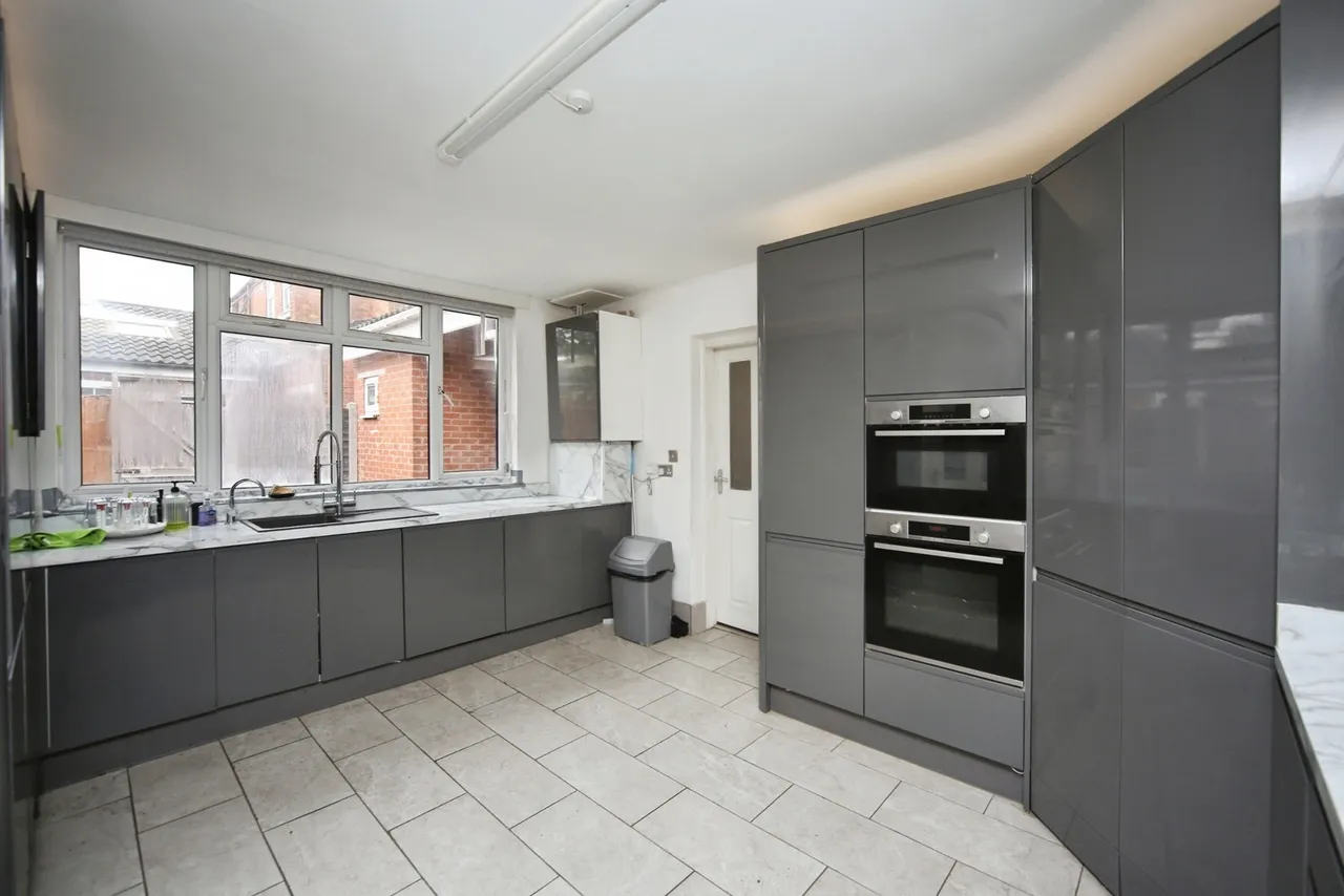 Phipson Road, Birmingham, B11, photo 3