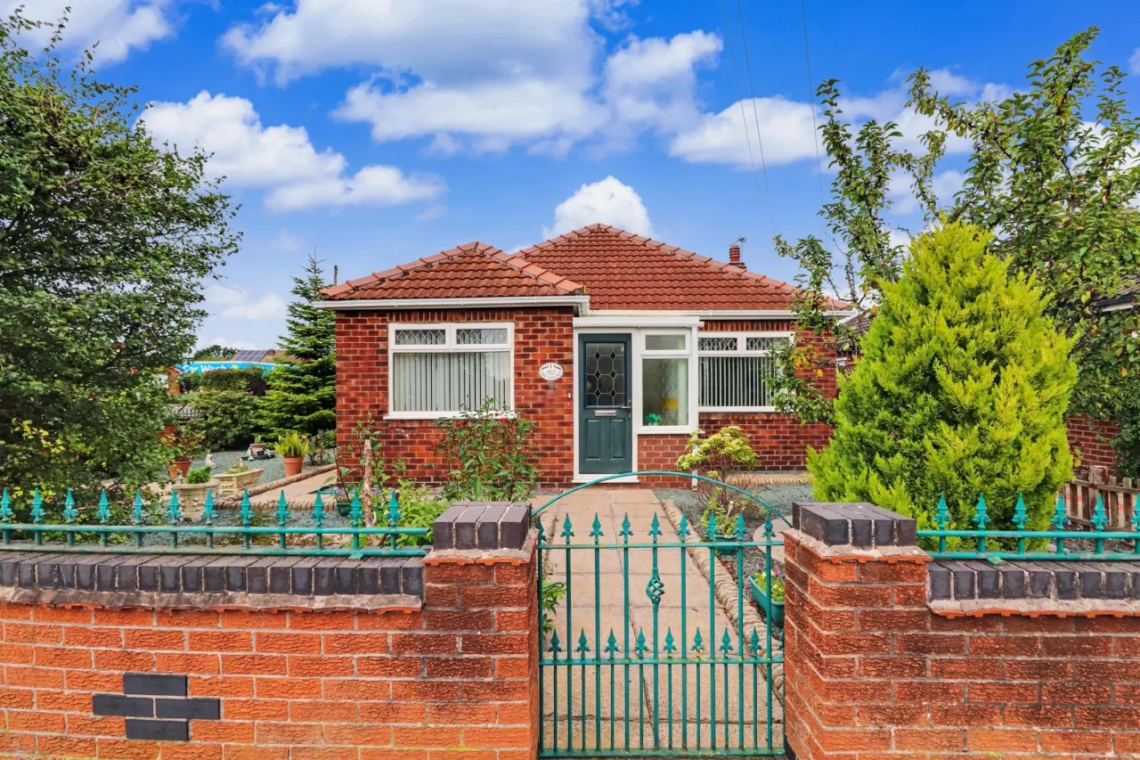 Sandown Road, Crewe, photo 27