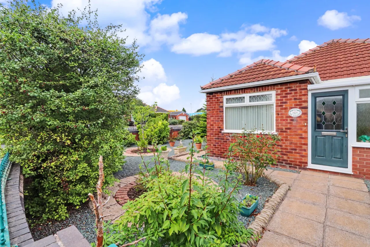 Sandown Road, Crewe, photo 24