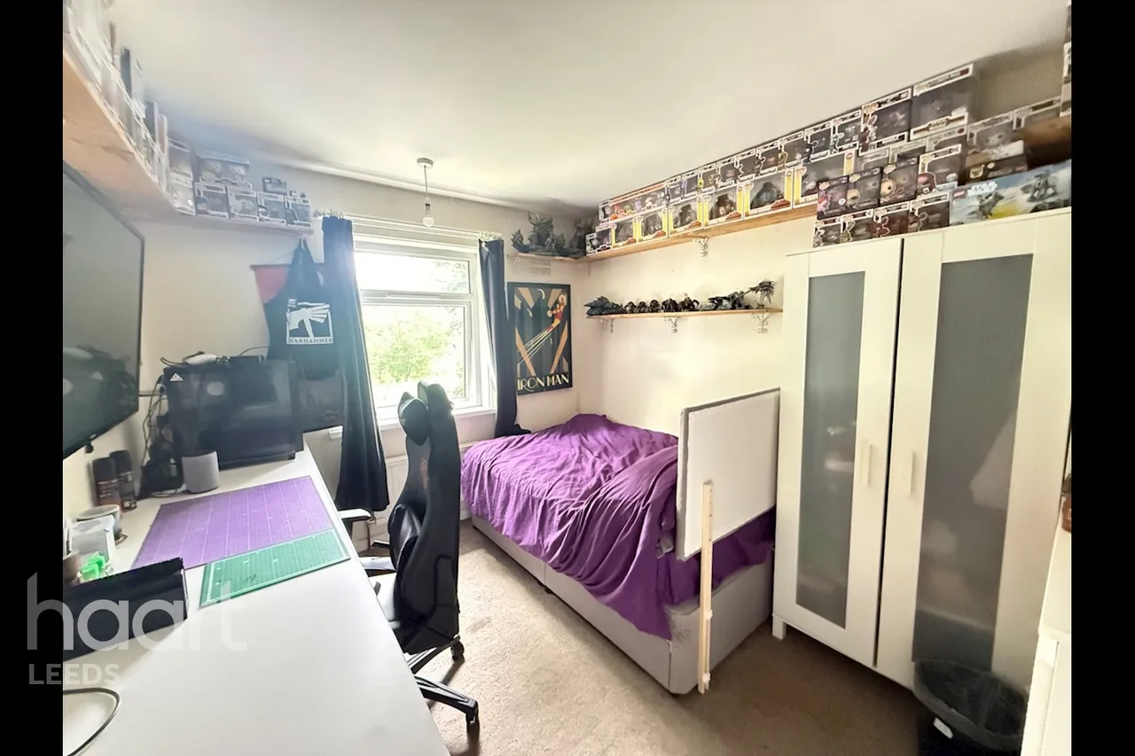 Shirley Crescent, Bradford, BD12, photo 7
