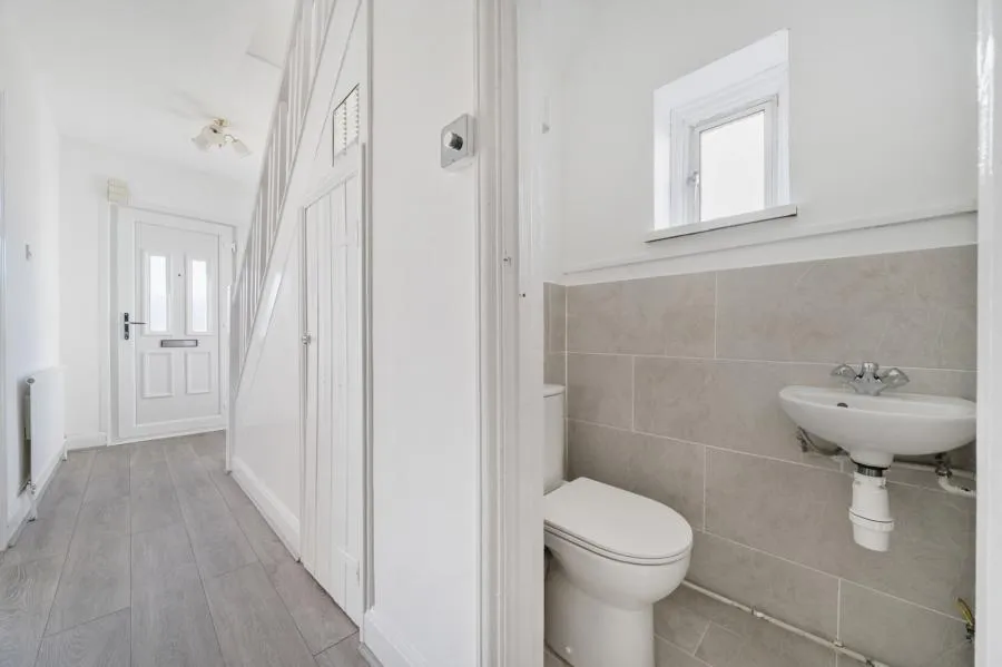 London Road, High Wycombe, HP11, photo 8