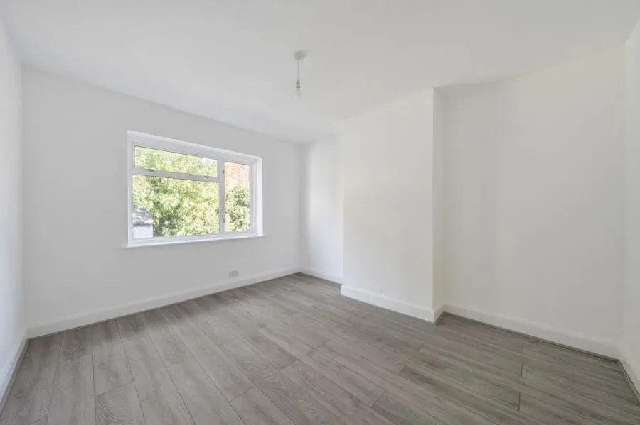 London Road, High Wycombe, HP11, photo 10