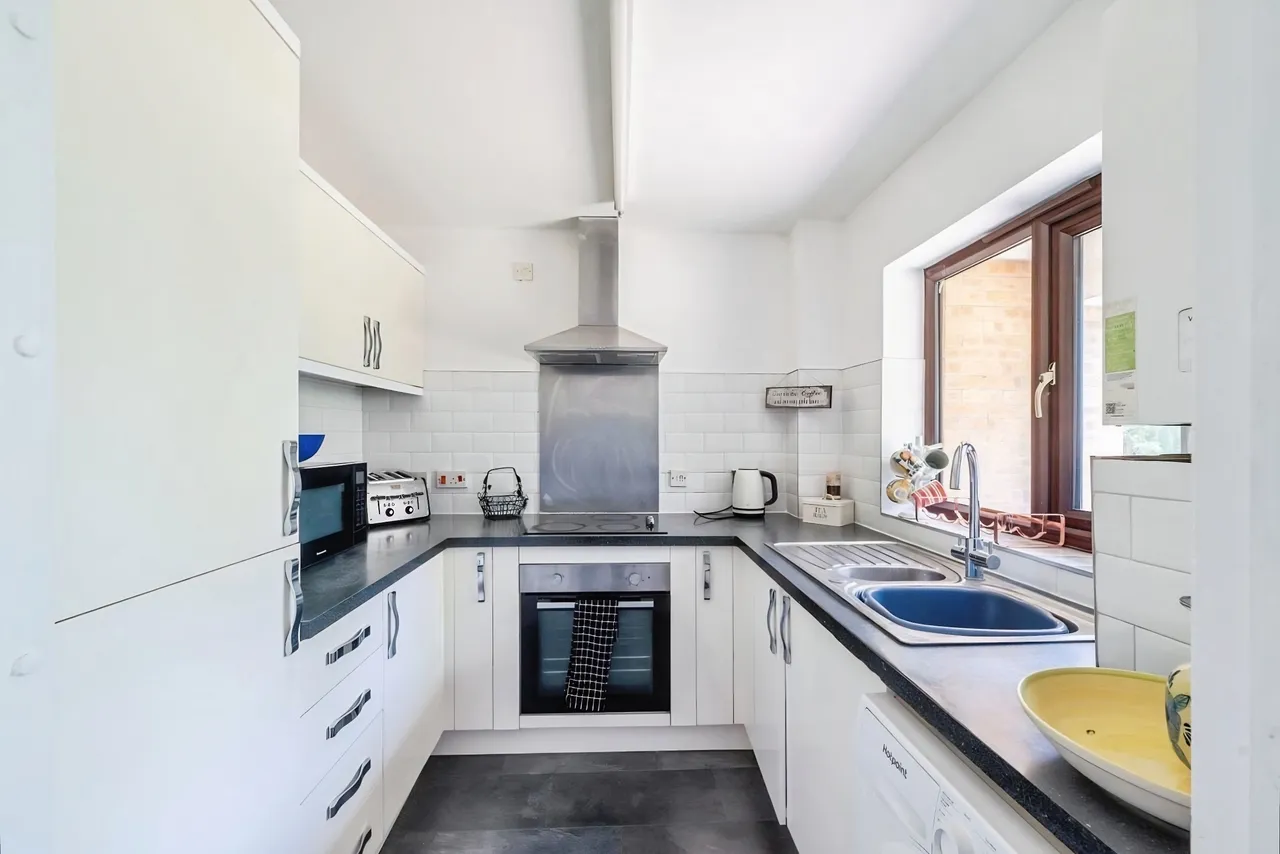 Cremorne Lane, NR1, photo 4