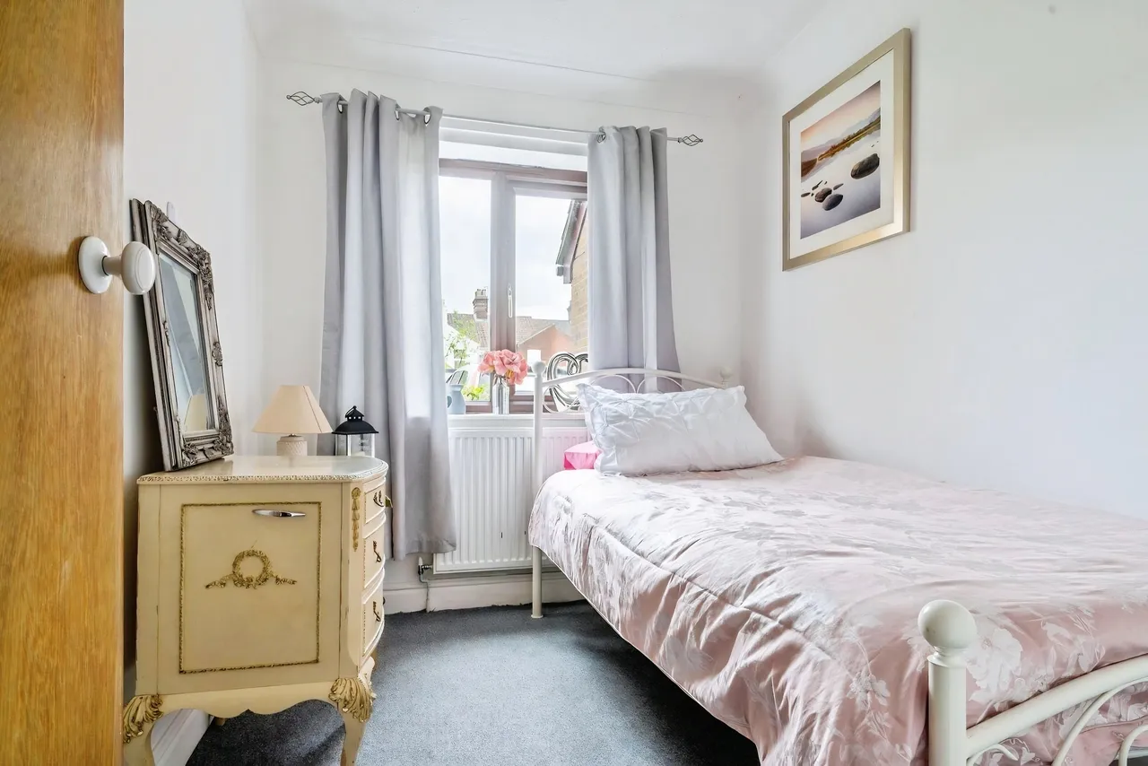 Cremorne Lane, NR1, photo 6