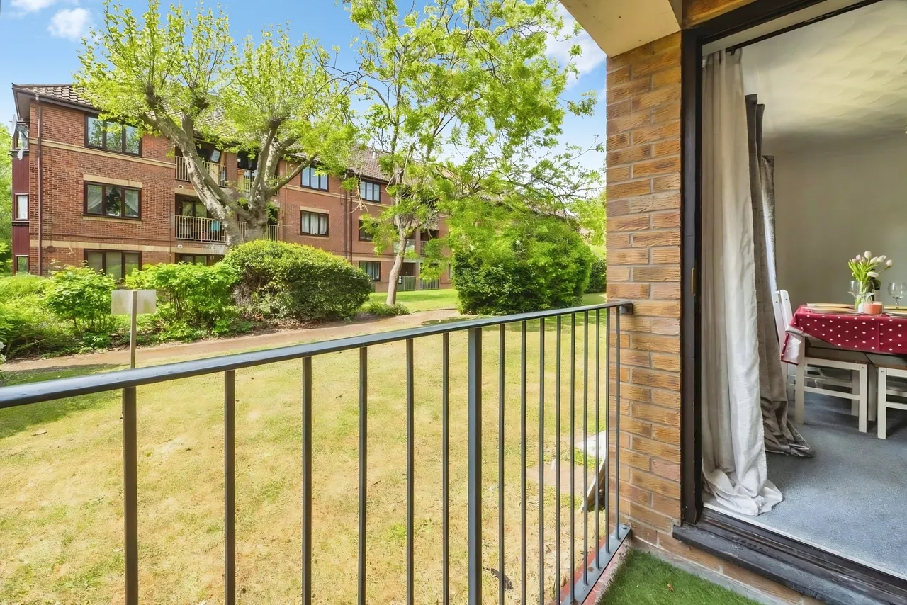 Cremorne Lane, NR1, photo 8