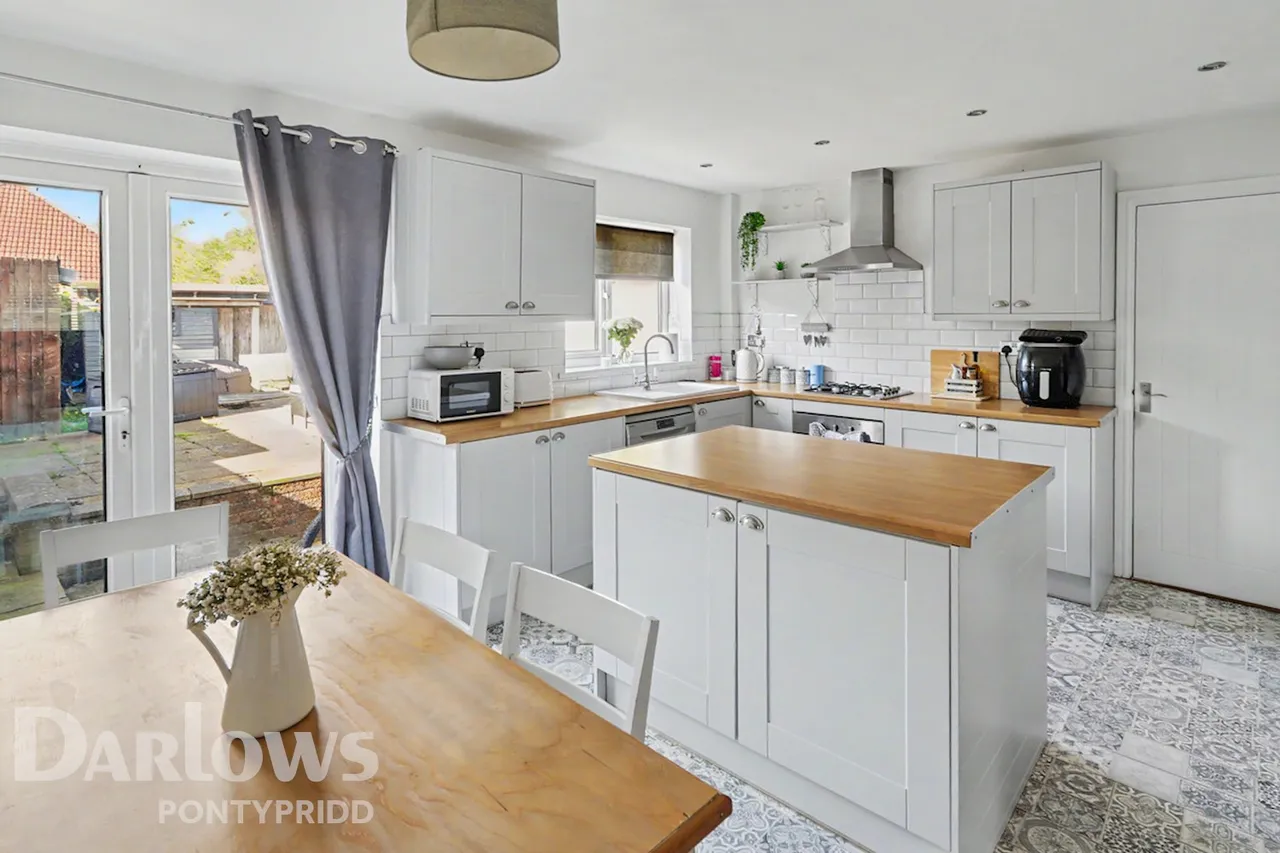 Springfield Terrace, Pontypridd, photo 9