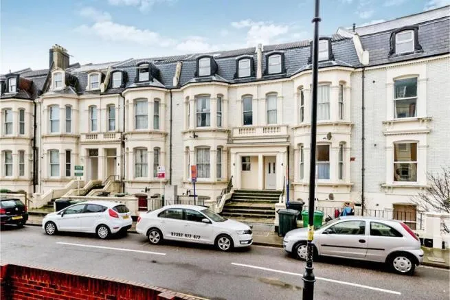 Alhambra Road, Southsea, PO4, photo 4