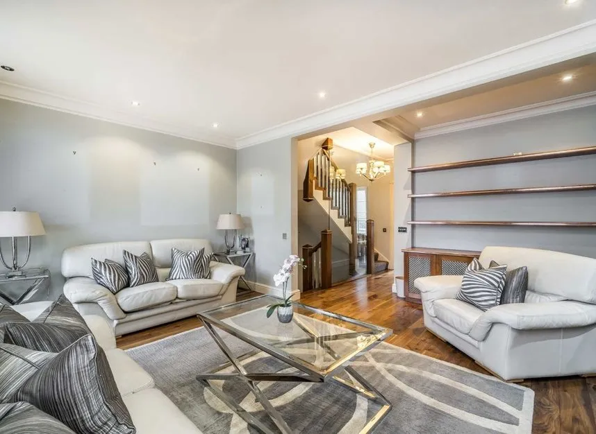 Lindsay Square, Pimlico, SW1V, photo 3