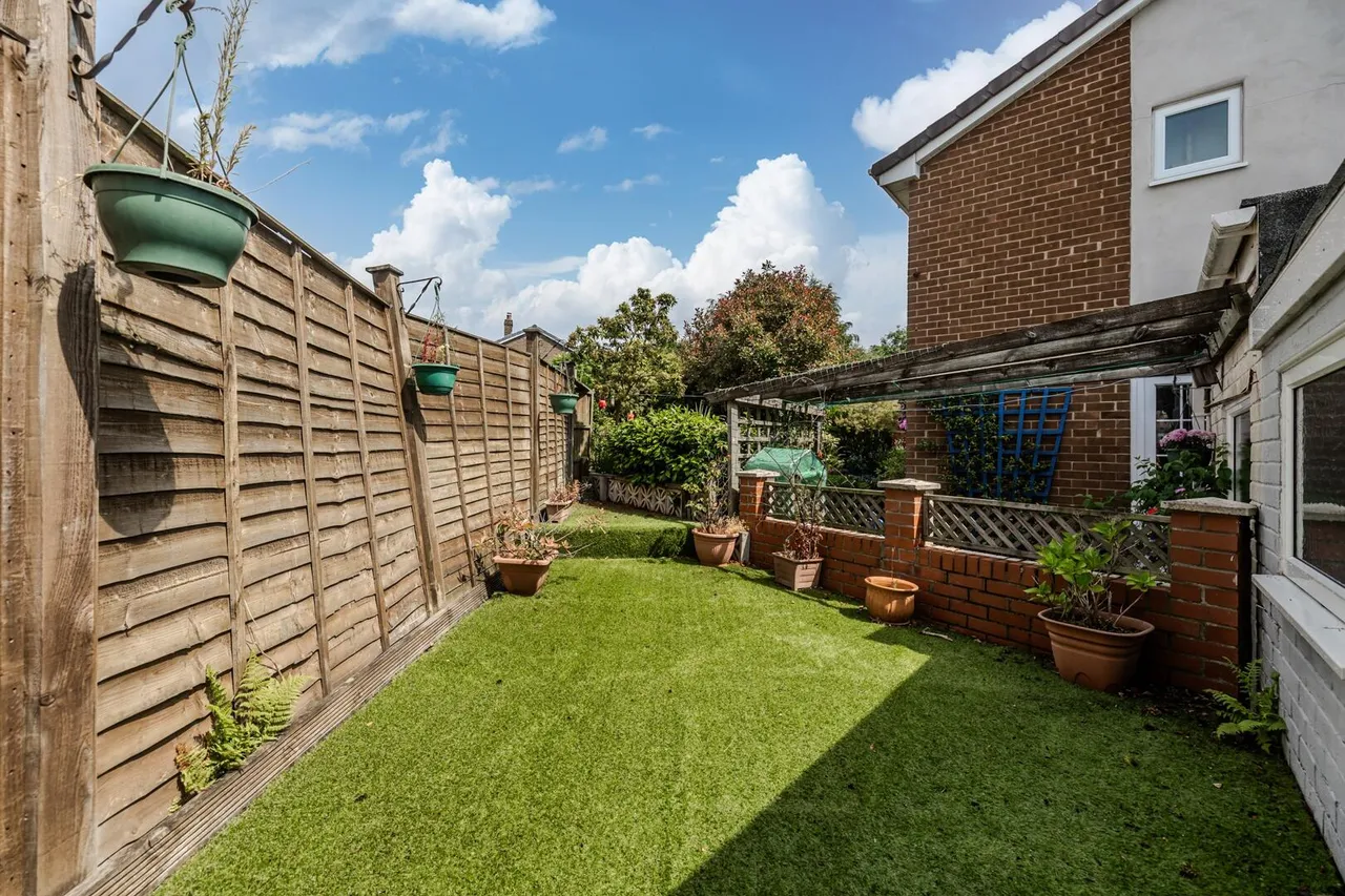 Norwood Road, West Denton Hall, photo 12