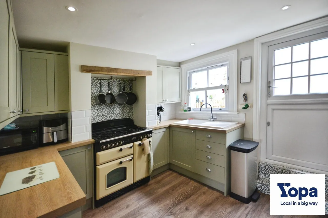 London Road, Welwyn, AL6, photo 6