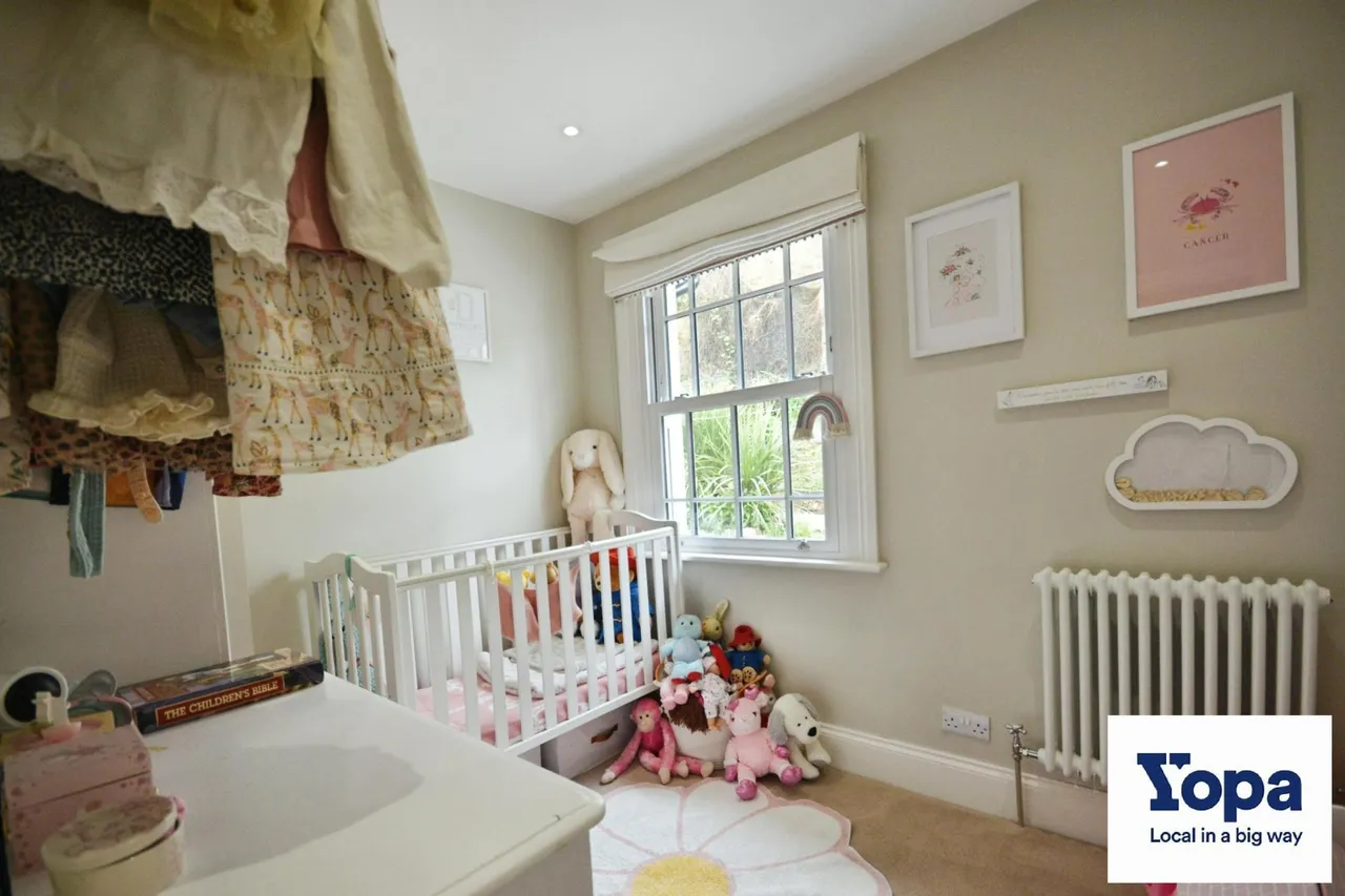 London Road, Welwyn, AL6, photo 10