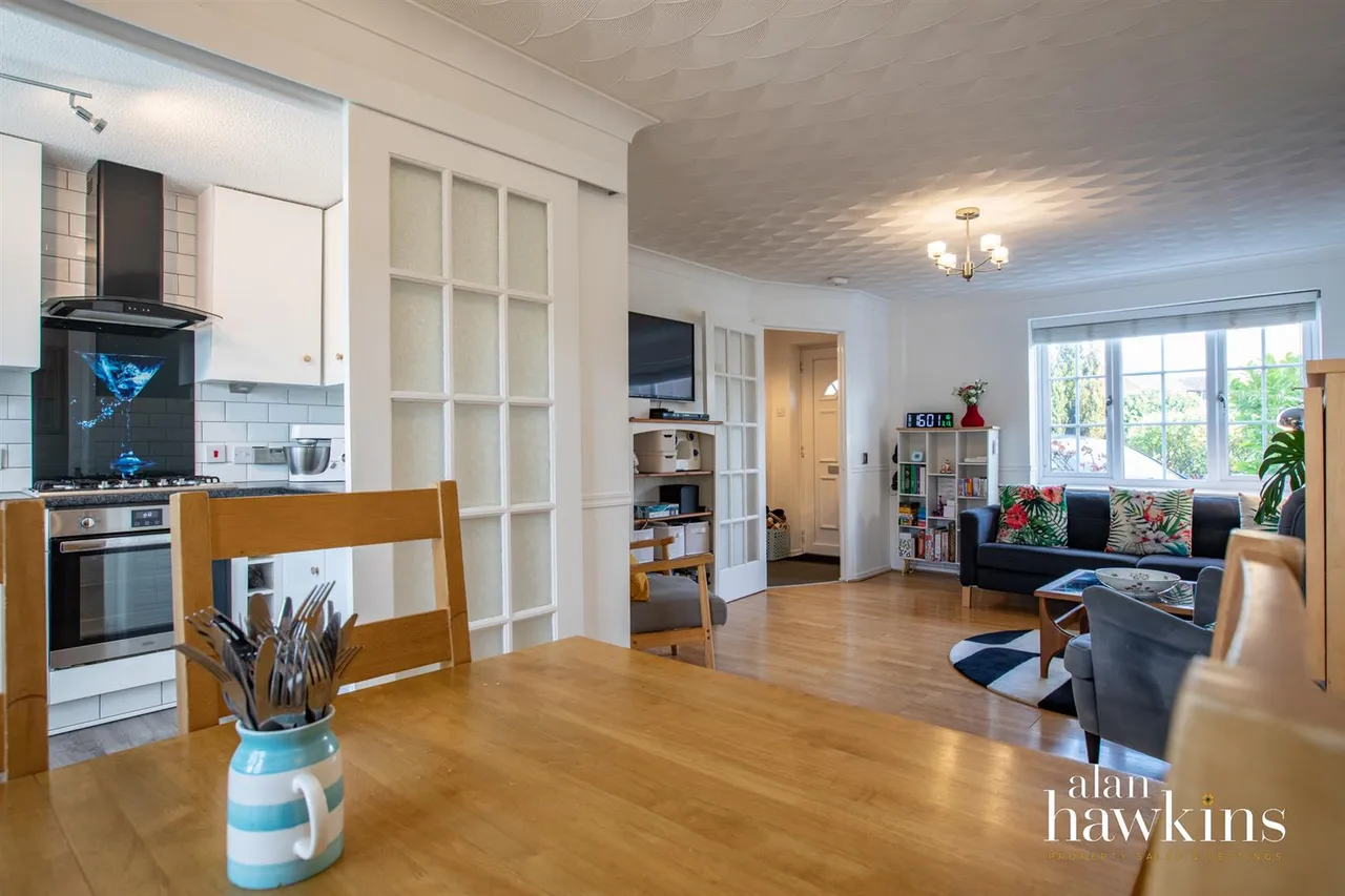 Victoria Drive, Lyneham, photo 6