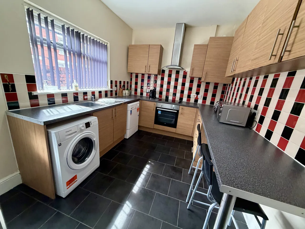 Kippax Street, Rusholme, M14, photo 4