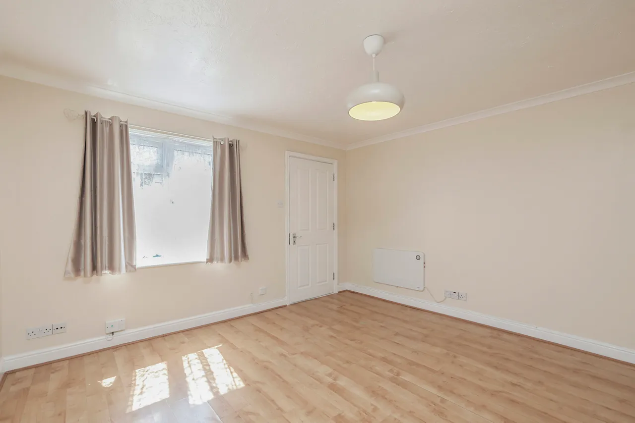 1 bed flat to rent, Rabournmead Drive, Northolt Fees Apply, UB5